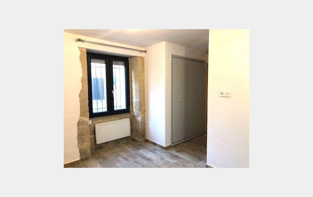 Annonces PONT DU GARD : Apartment | SAINT-HILAIRE-D'OZILHAN (30210) | 39 m2 | 510 € 