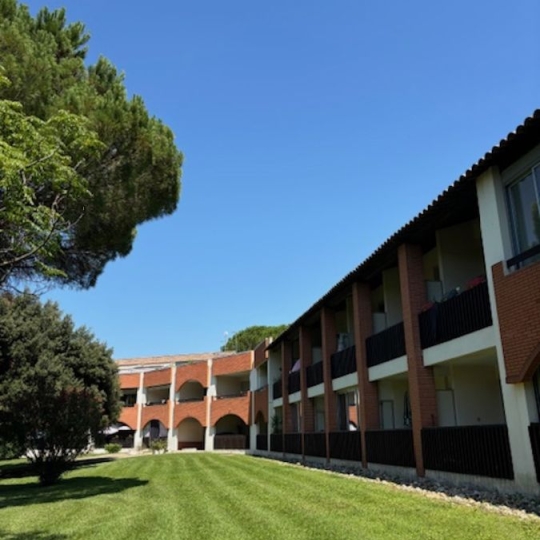  Annonces PONT DU GARD : Appartement | NIMES (30000) | 33 m2 | 660 &euro; 