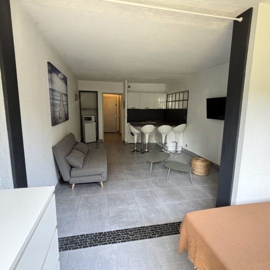  Annonces PONT DU GARD : Appartement | NIMES (30000) | 33 m2 | 660 &euro; 