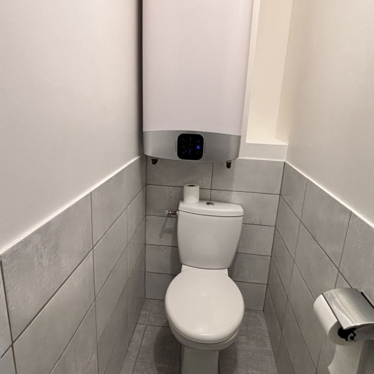  Annonces PONT DU GARD : Appartement | NIMES (30000) | 33 m2 | 660 &euro; 
