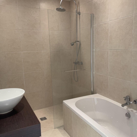  Annonces PONT DU GARD : Maison / Villa | UZES (30700) | 180 m2 | 451 500 &euro; 