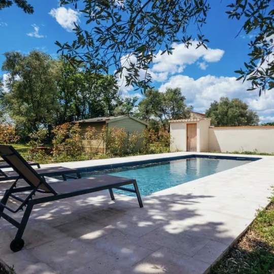  Annonces PONT DU GARD : Maison / Villa | UZES (30700) | 294 m2 | 695 000 &euro; 