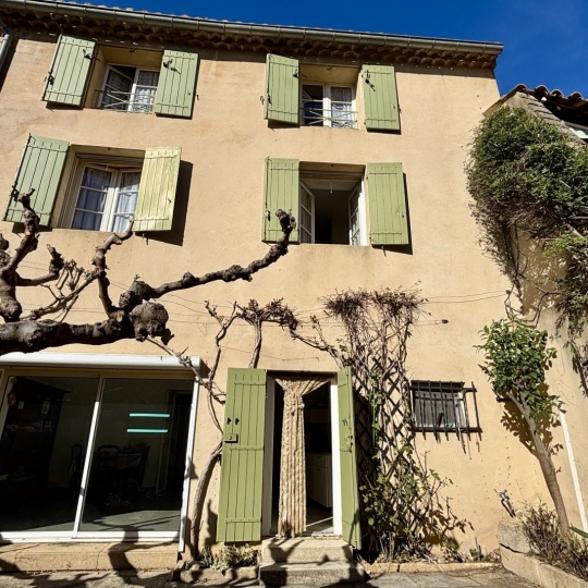  Annonces PONT DU GARD : Maison / Villa | UZES (30700) | 200 m2 | 260 000 &euro; 