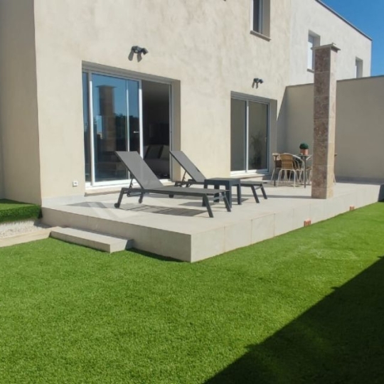  Annonces PONT DU GARD : Maison / Villa | SANILHAC-SAGRIES (30700) | 95 m2 | 1 350 &euro; 