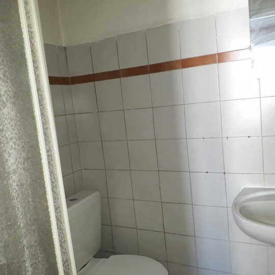  Annonces PONT DU GARD : Appartement | UZES (30700) | 22 m2 | 320 &euro; 