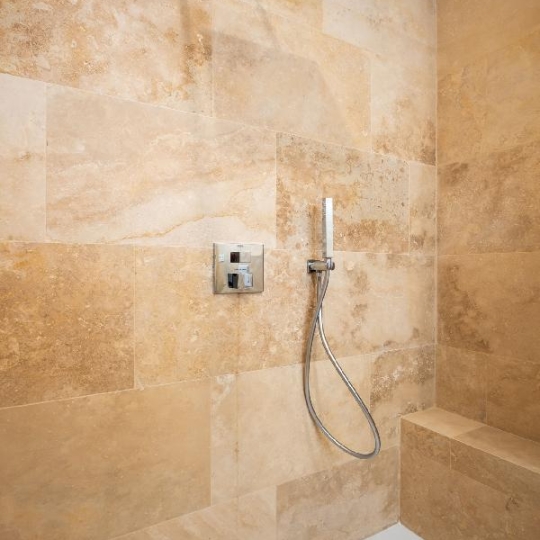  Annonces PONT DU GARD : Appartement | UZES (30700) | 74 m2 | 429 000 &euro; 