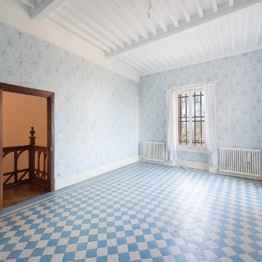  Annonces PONT DU GARD : Maison / Villa | UZES (30700) | 217 m2 | 695 000 &euro; 