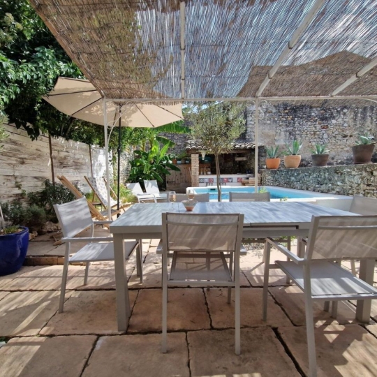  Annonces PONT DU GARD : Maison / Villa | UZES (30700) | 140 m2 | 390 000 &euro; 