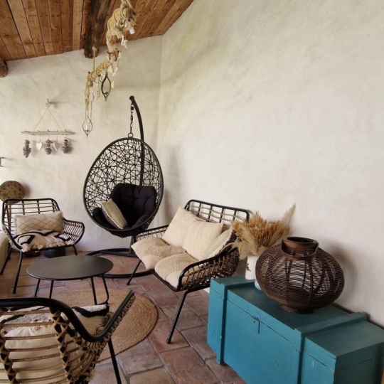  Annonces PONT DU GARD : Maison / Villa | UZES (30700) | 140 m2 | 390 000 &euro; 