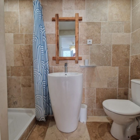  Annonces PONT DU GARD : Maison / Villa | UZES (30700) | 140 m2 | 390 000 &euro; 