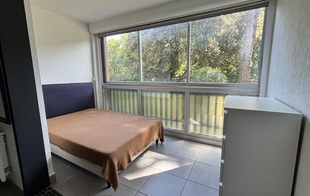 Annonces PONT DU GARD : Appartement | NIMES (30000) | 33 m2 | 660 &euro; 