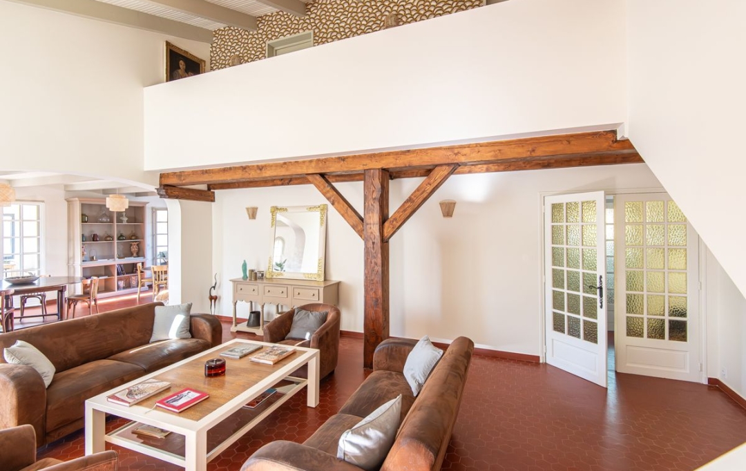 Annonces PONT DU GARD : Maison / Villa | UZES (30700) | 294 m2 | 695 000 &euro; 