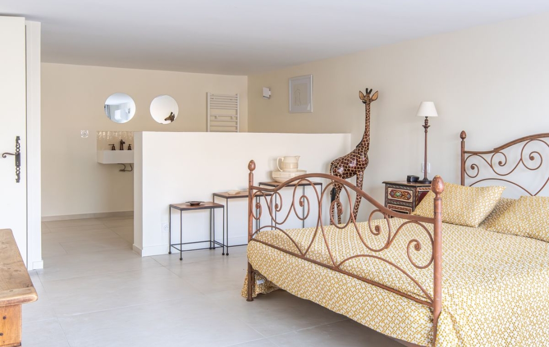 Annonces PONT DU GARD : Maison / Villa | UZES (30700) | 294 m2 | 695 000 &euro; 