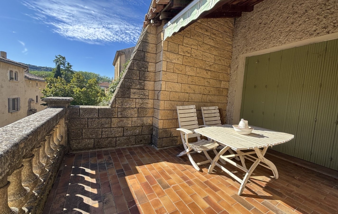 Annonces PONT DU GARD : Maison / Villa | UZES (30700) | 200 m2 | 260 000 &euro; 