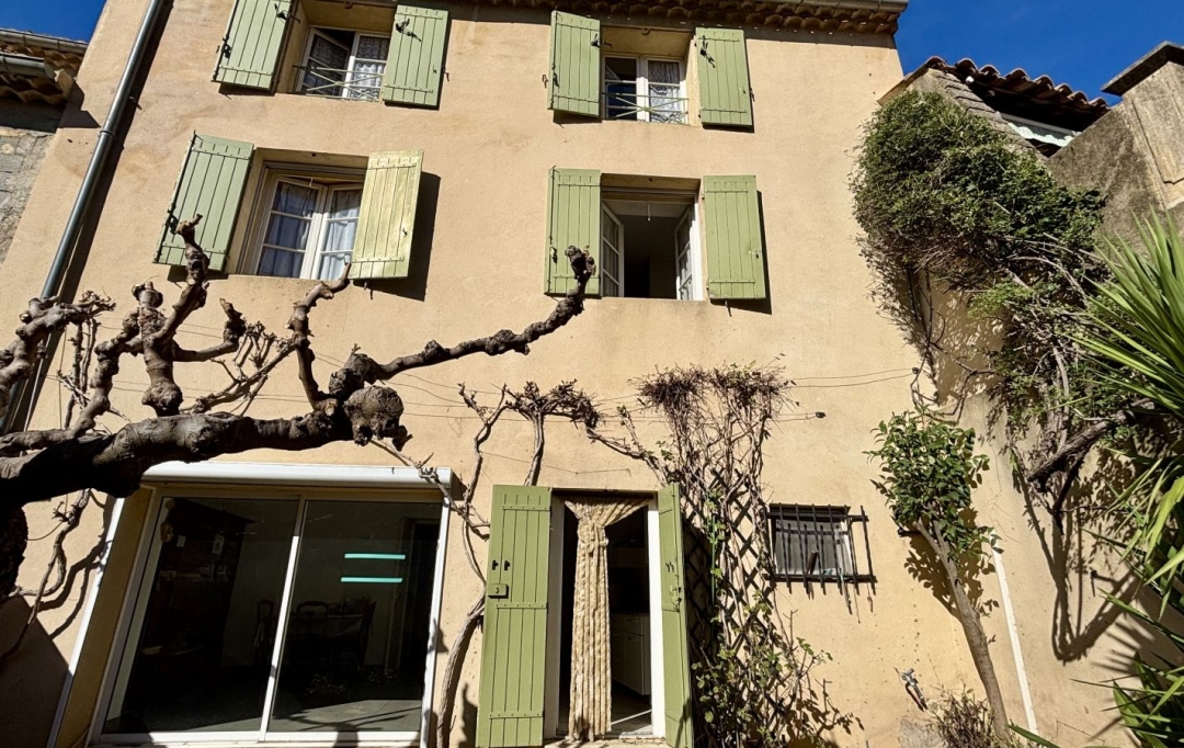 Annonces PONT DU GARD : Maison / Villa | UZES (30700) | 200 m2 | 260 000 &euro; 