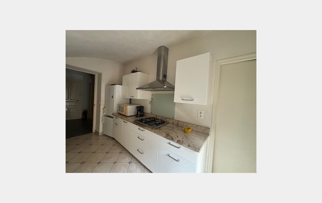 Annonces PONT DU GARD : Maison / Villa | REMOULINS (30210) | 220 m2 | 260 000 &euro; 