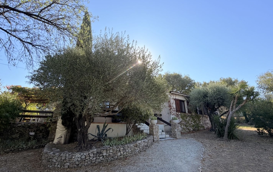 Annonces PONT DU GARD : Maison / Villa | UZES (30700) | 98 m2 | 299 500 &euro; 