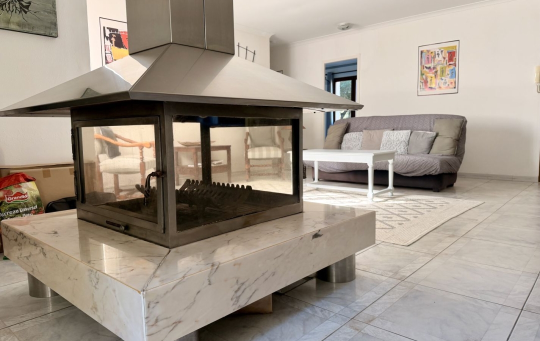 Annonces PONT DU GARD : Maison / Villa | UZES (30700) | 98 m2 | 299 500 &euro; 