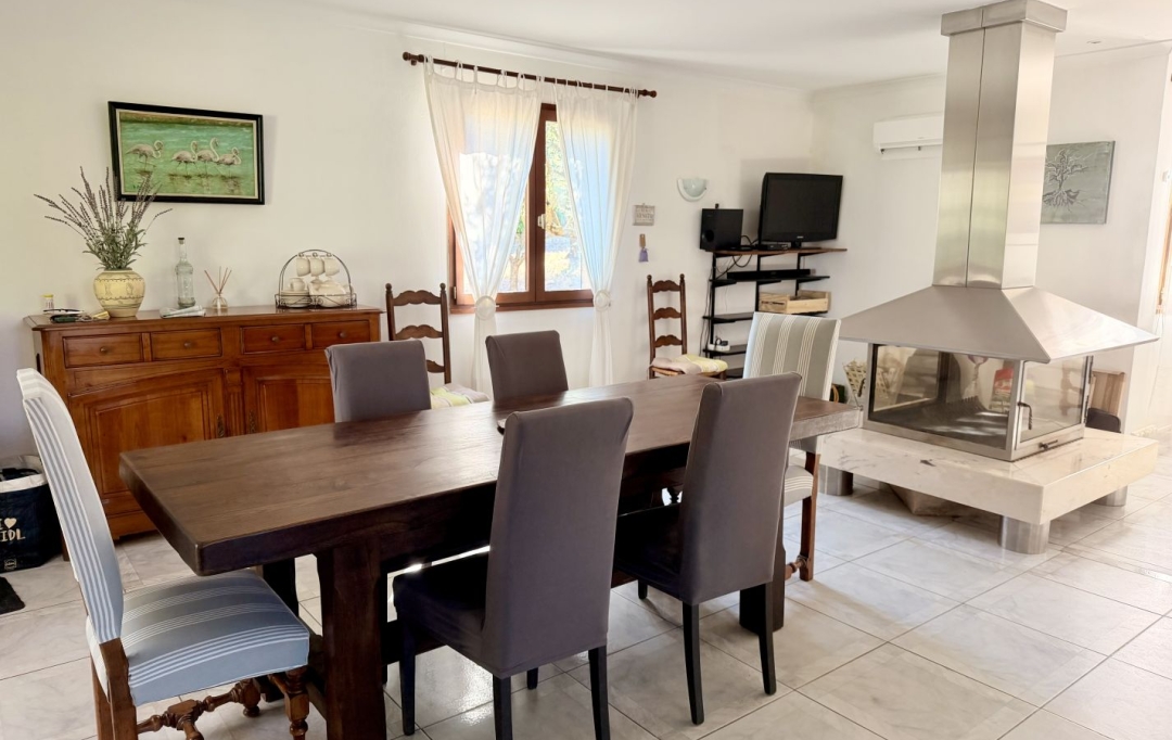 Annonces PONT DU GARD : Maison / Villa | UZES (30700) | 98 m2 | 299 500 &euro; 
