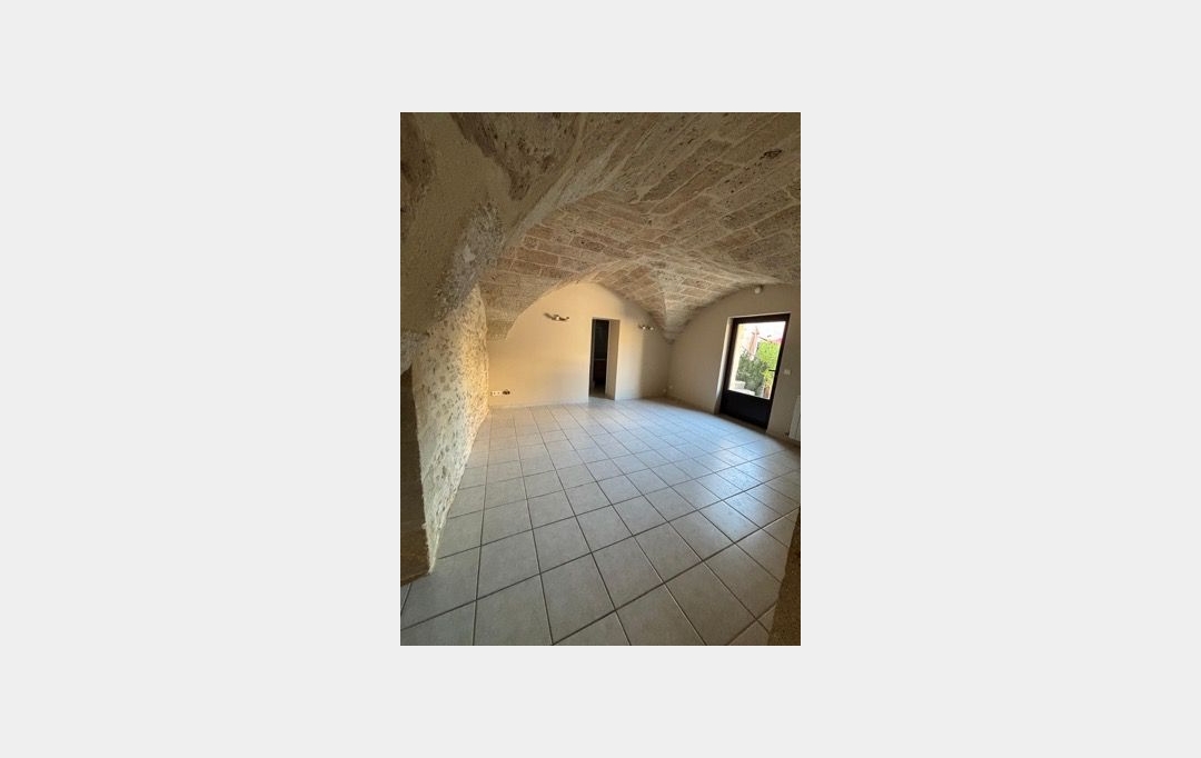 Annonces PONT DU GARD : Maison / Villa | SAINT-MAXIMIN (30700) | 125 m2 | 1 200 &euro; 