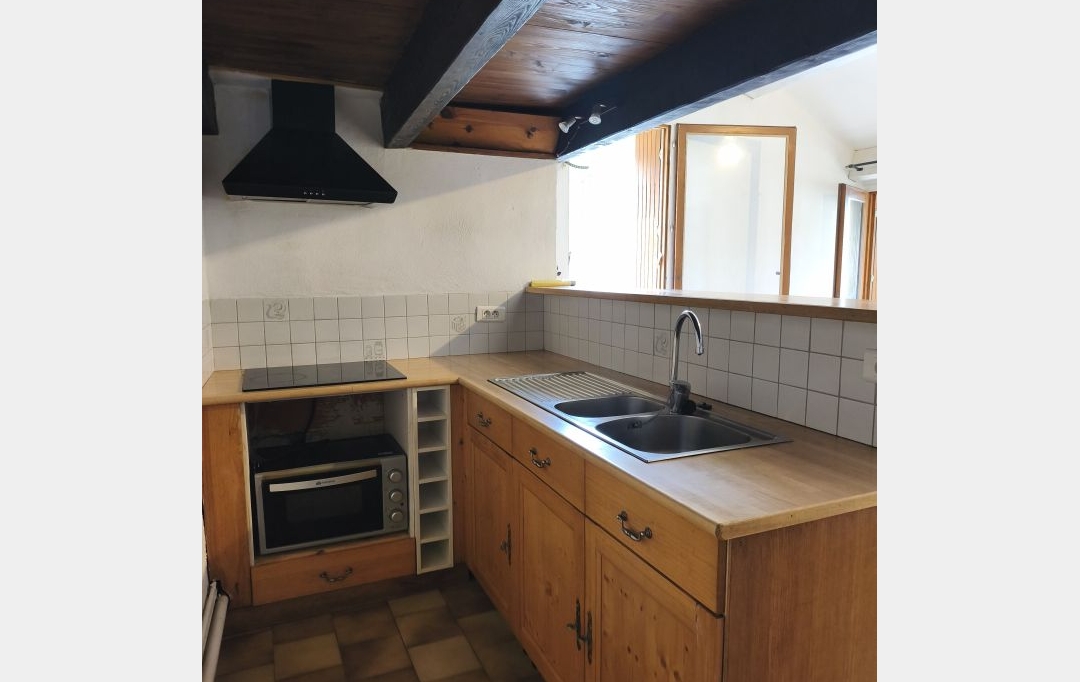 Annonces PONT DU GARD : Appartement | SAINT-MAXIMIN (30700) | 40 m2 | 550 &euro; 