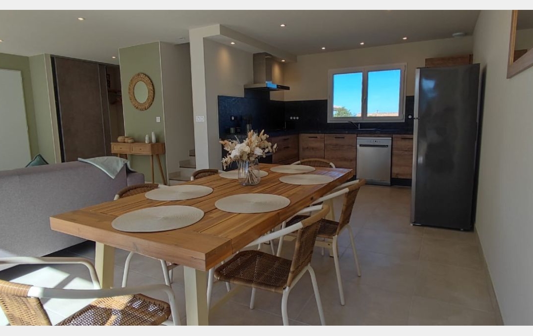 Annonces PONT DU GARD : Maison / Villa | SANILHAC-SAGRIES (30700) | 95 m2 | 1 350 &euro; 