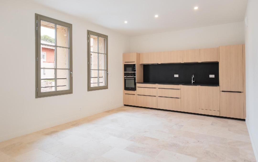 Annonces PONT DU GARD : Appartement | UZES (30700) | 74 m2 | 429 000 &euro; 