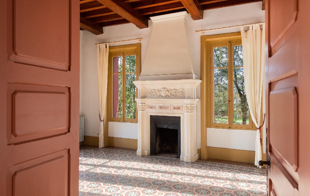 Annonces PONT DU GARD : Maison / Villa | UZES (30700) | 217 m2 | 695 000 &euro; 