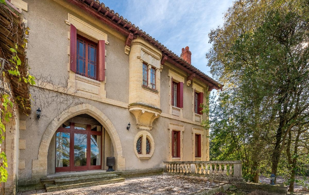 Annonces PONT DU GARD : Maison / Villa | UZES (30700) | 217 m2 | 695 000 &euro; 