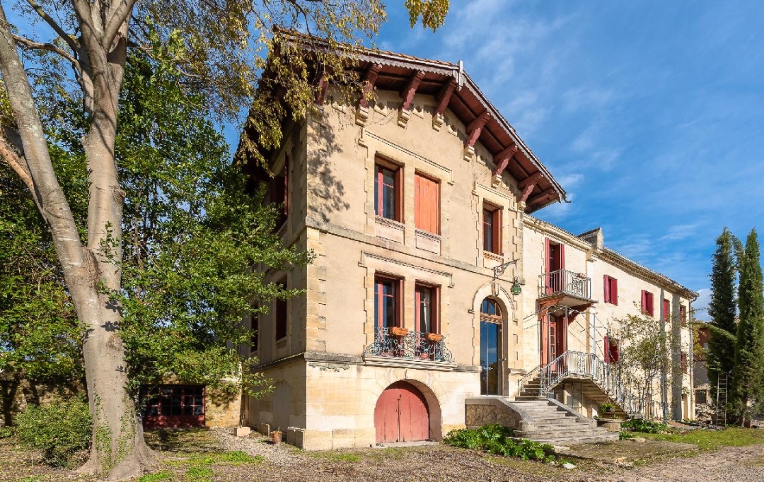 Annonces PONT DU GARD : Maison / Villa | UZES (30700) | 217 m2 | 695 000 &euro; 