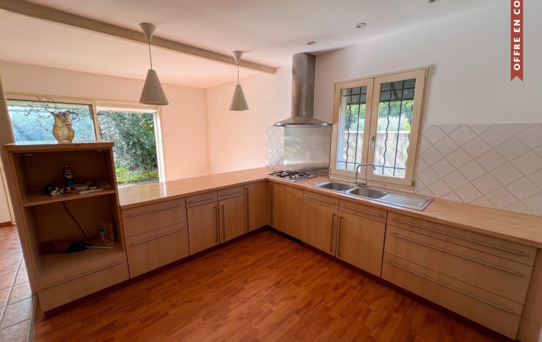 Annonces PONT DU GARD : Maison / Villa | UZES (30700) | 91 m2 | 229 000 &euro; 
