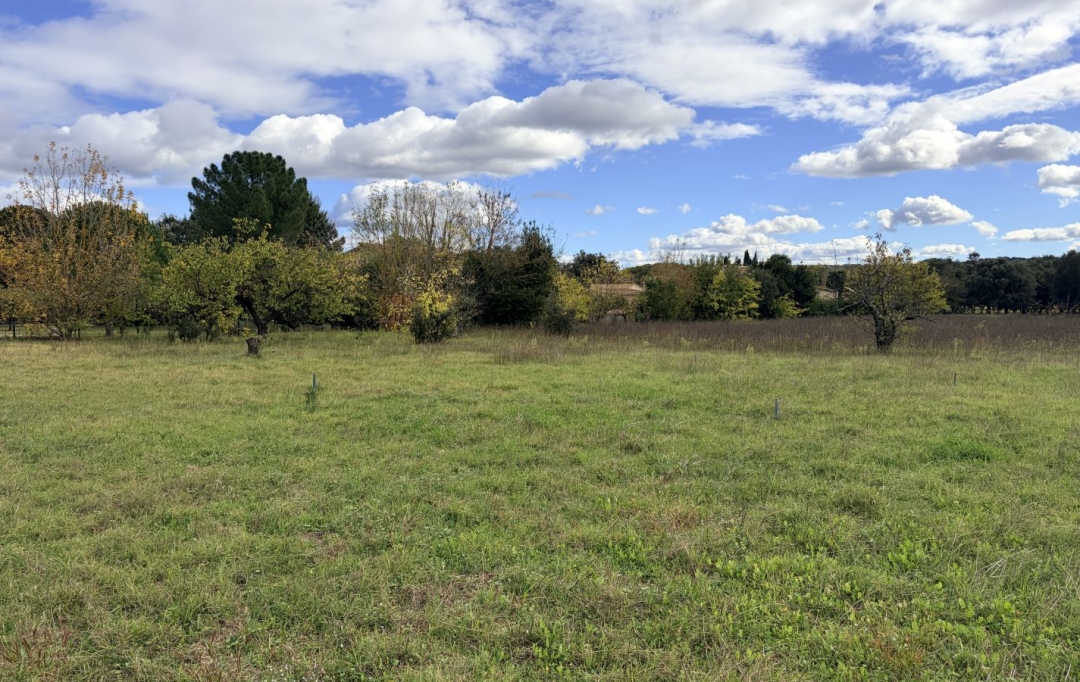 Annonces PONT DU GARD : Terrain | SAINT-QUENTIN-LA-POTERIE (30700) | 0 m2 | 74 900 &euro; 