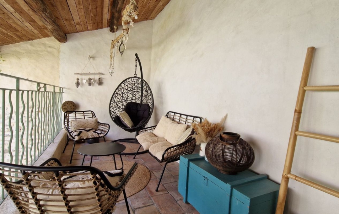 Annonces PONT DU GARD : Maison / Villa | UZES (30700) | 140 m2 | 390 000 &euro; 