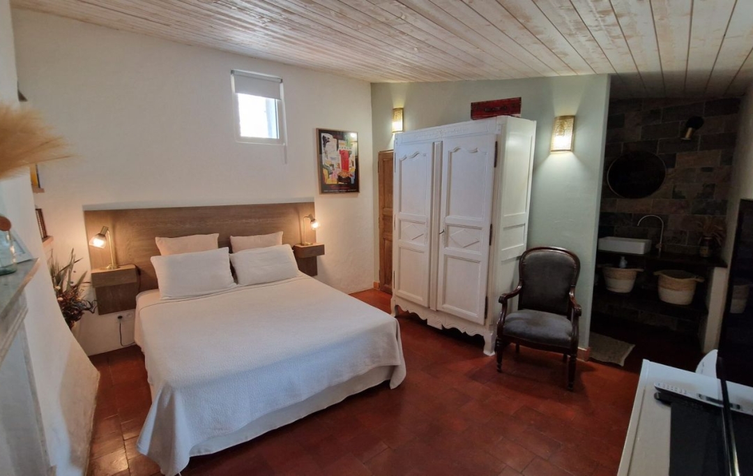 Annonces PONT DU GARD : Maison / Villa | UZES (30700) | 140 m2 | 390 000 &euro; 