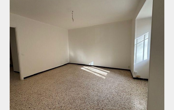  Annonces PONT DU GARD Appartement | REMOULINS (30210) | 68 m2 | 660 € 
